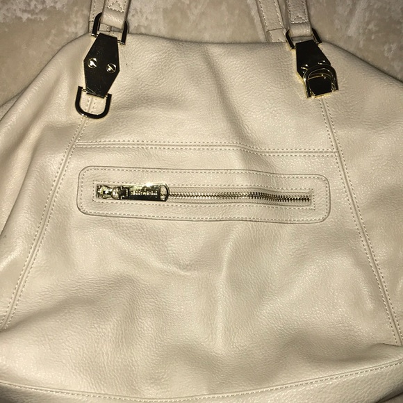 Large Handbag - Picture 4 of 5